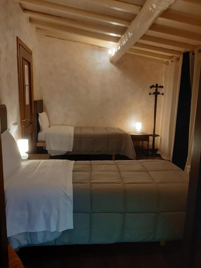 B&B Sofia 菲乌米奇诺 外观 照片